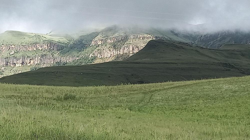 Misty Peaks Cloudlands Villa Bergview Luaran gambar